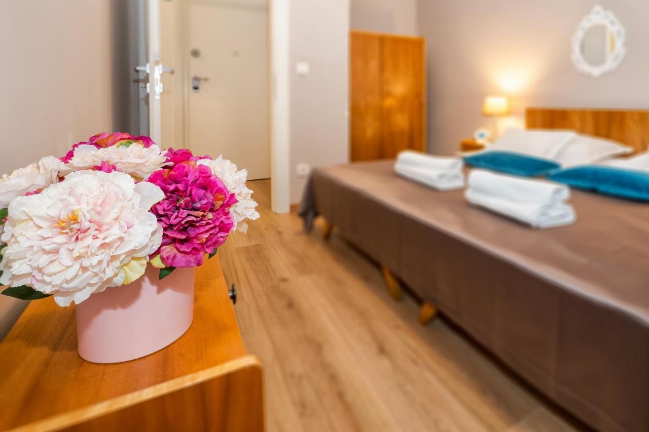 Apartment Queen Teuta In The Heart Of Split Historical Heritage Εξωτερικό φωτογραφία