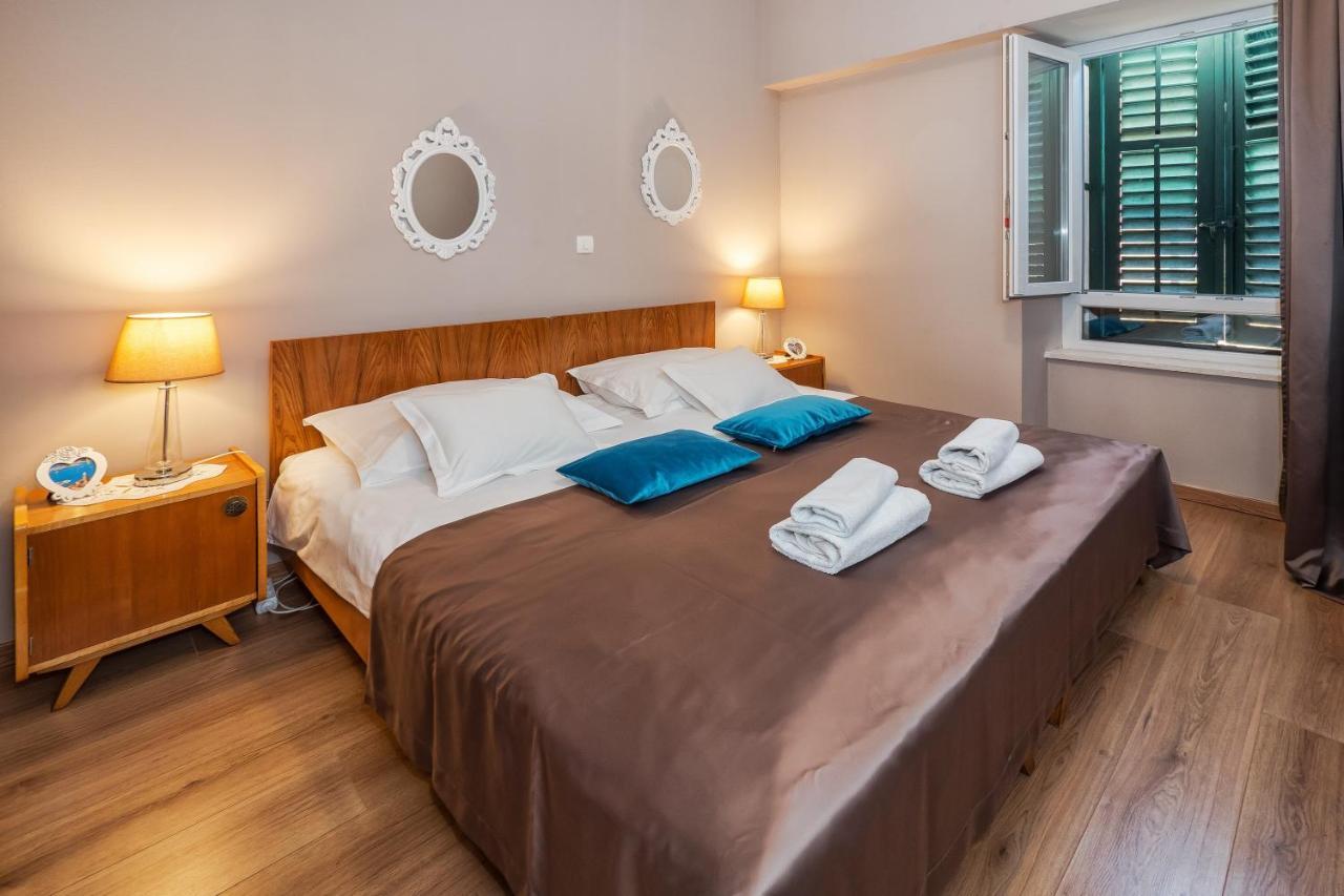Apartment Queen Teuta In The Heart Of Split Historical Heritage Εξωτερικό φωτογραφία