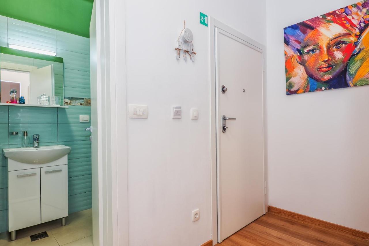 Apartment Queen Teuta In The Heart Of Split Historical Heritage Εξωτερικό φωτογραφία